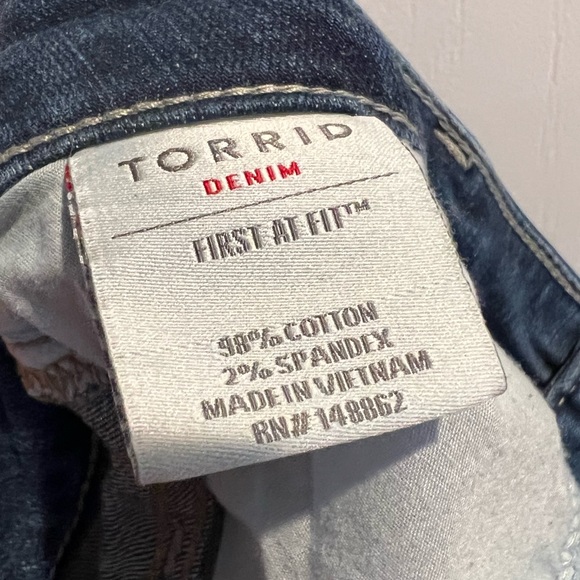 TORRID Jeans - 18s - Picture 7 of 7